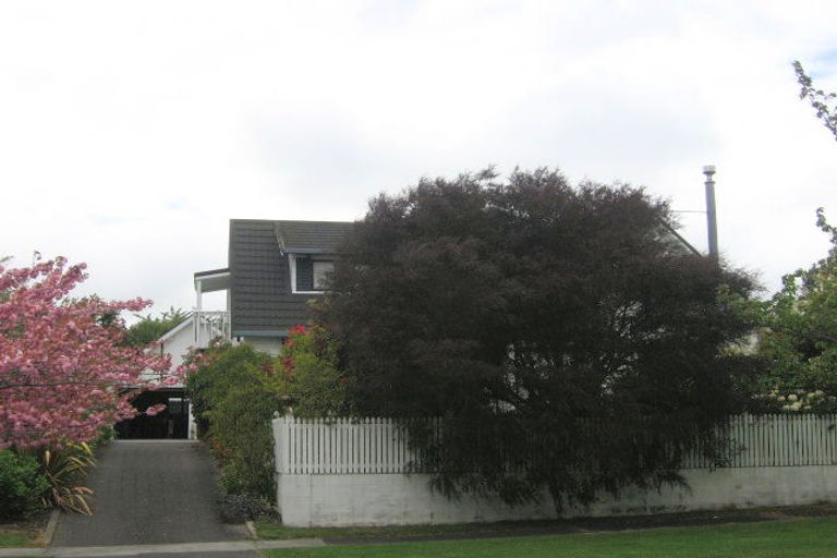 Photo of property in 28 Greenwich Street, Richmond Heights, Taupo, 3330