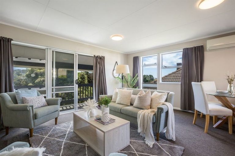 Photo of property in 66 Sievers Grove, Cannons Creek, Porirua, 5024