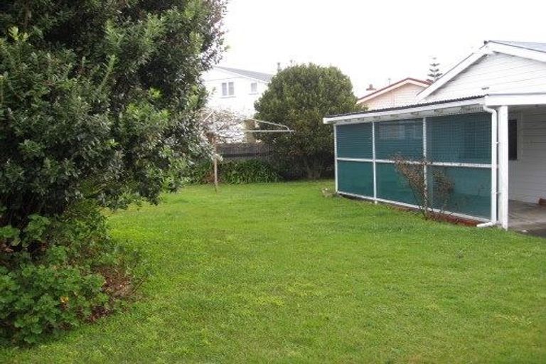 Photo of property in 6 Strathavon Road, Miramar, Wellington, 6022