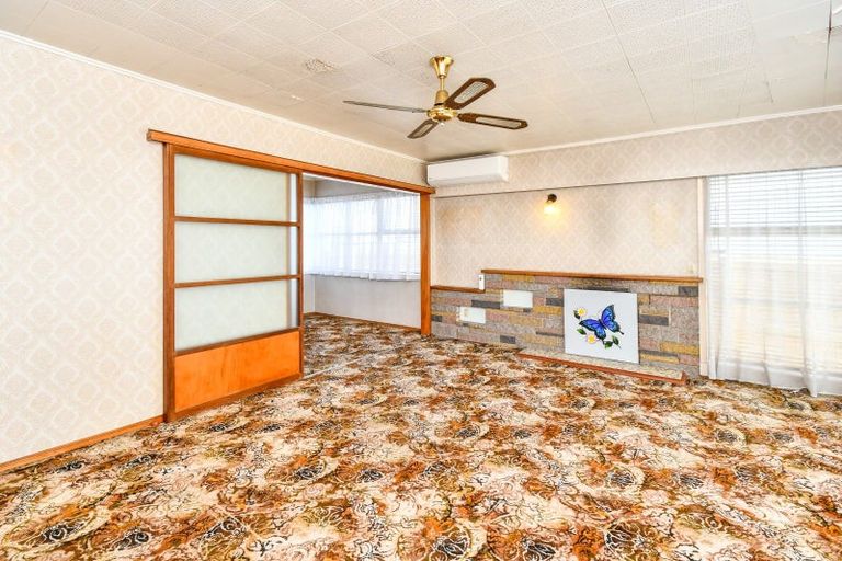 Photo of property in 1 Sterling Avenue, Manurewa East, Auckland, 2102