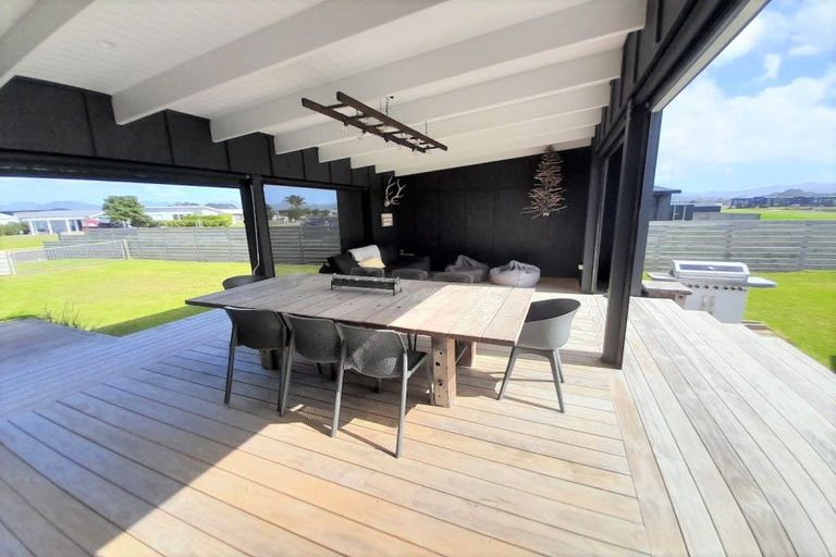 Photo of property in 143 Ngaio Drive, Matarangi, Whitianga, 3592