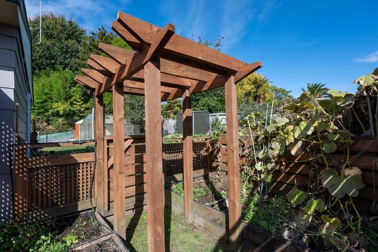 Photo of property in 72 Aotea Crescent, Tokoroa, 3420