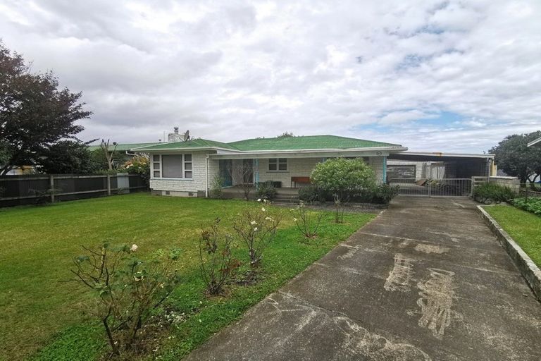 Photo of property in 105 Apatu Street, Wairoa, 4108