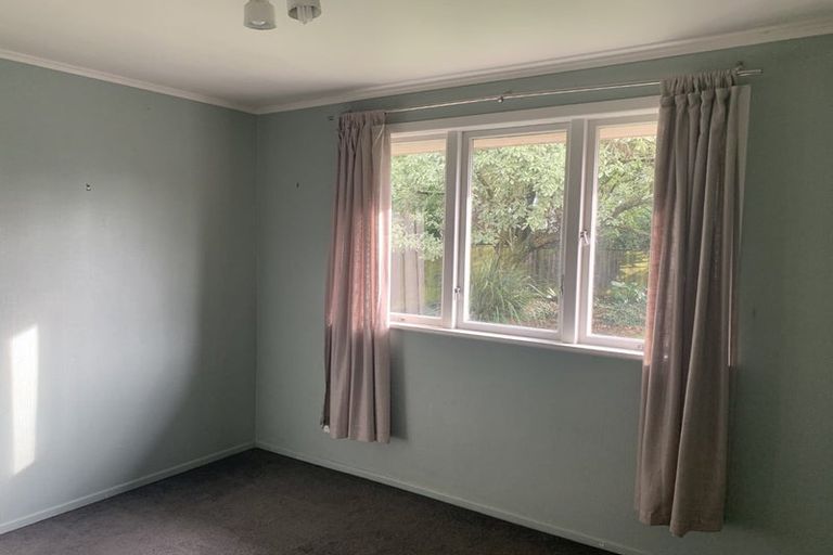 Photo of property in 98 Wordsworth Street, Leamington, Cambridge, 3432