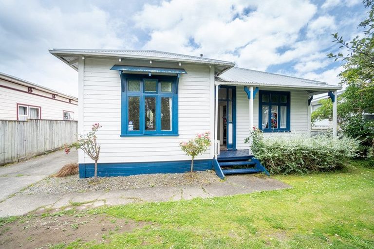 Photo of property in 227 Ferguson Street, Palmerston North, 4410