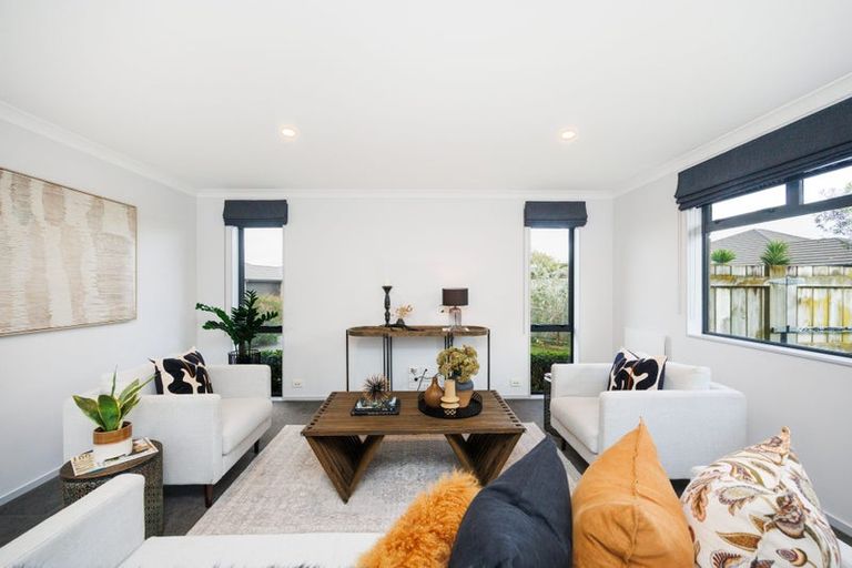 Photo of property in 22 Oak Crescent, Ashhurst, 4810