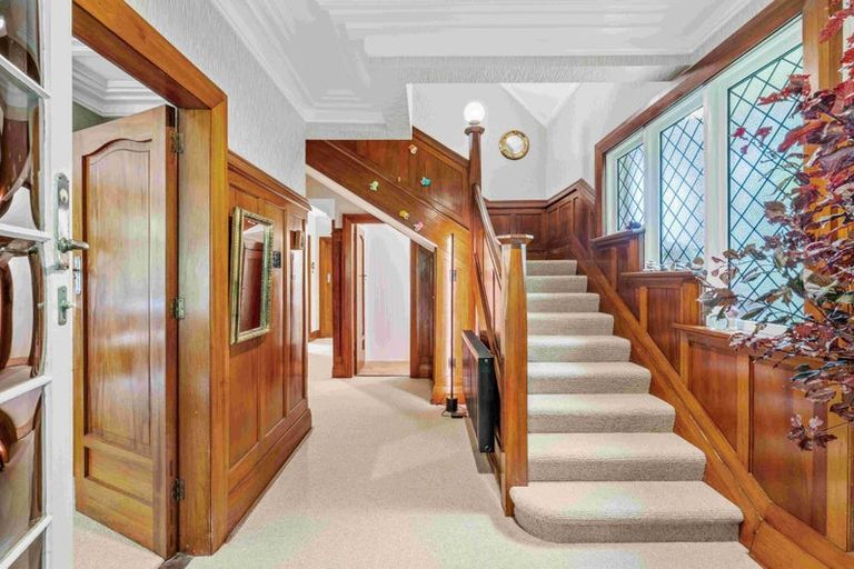 Photo of property in 16 Marewa Street, Kew, Dunedin, 9012