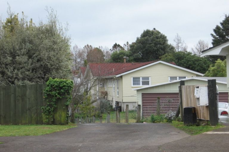 Photo of property in 2/49 Redcrest Avenue, Red Hill, Papakura, 2110