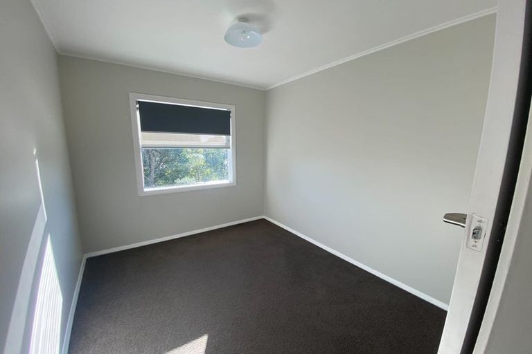 Photo of property in 16a Walbrook Road, Manly, Whangaparaoa, 0930