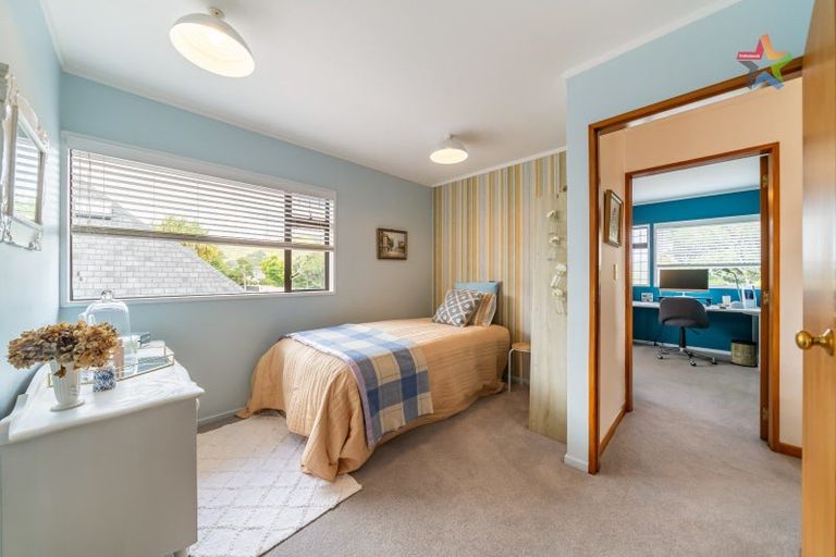 Photo of property in 2/17 Puriri Street, Woburn, Lower Hutt, 5010