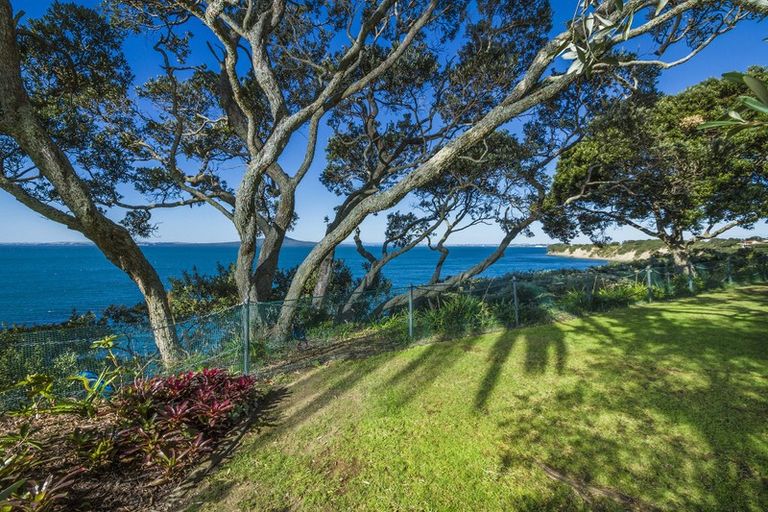 Photo of property in 275 Beach Road, Campbells Bay, Auckland, 0630