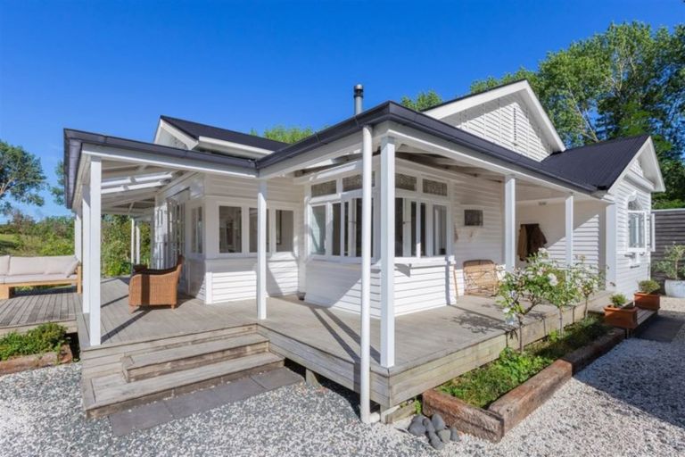 Photo of property in 137 Sandspit Road, Warkworth, 0982