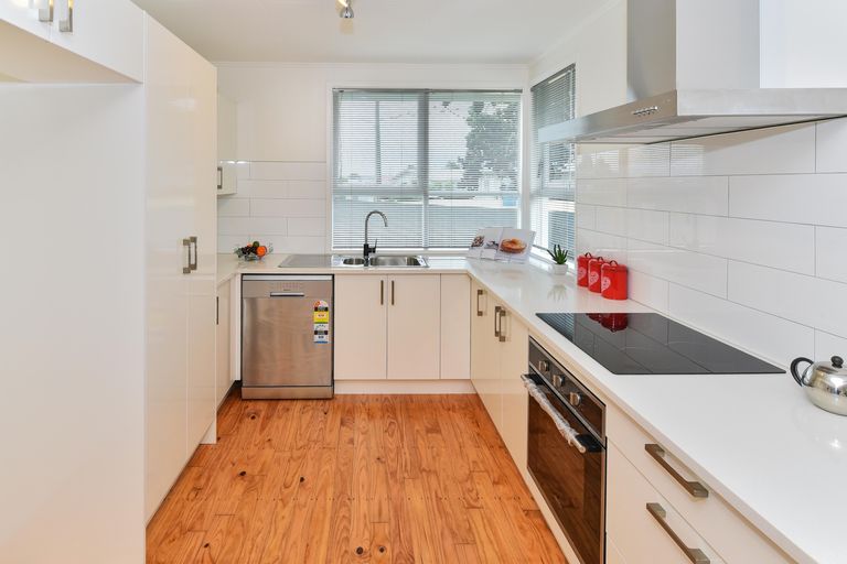 Photo of property in 19 Hardie Street, Mangere East, Auckland, 2024