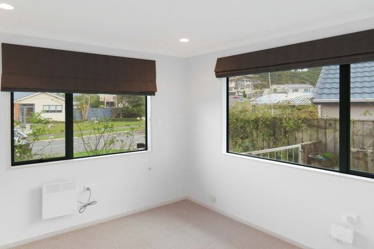 Photo of property in 122 Redvers Drive, Belmont, Lower Hutt, 5010
