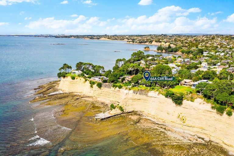 Photo of property in 66a Cliff Road, Torbay, Auckland, 0630