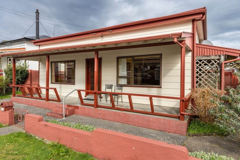 Photo of property in 152 Bright Street, Cobden, Greymouth, 7802