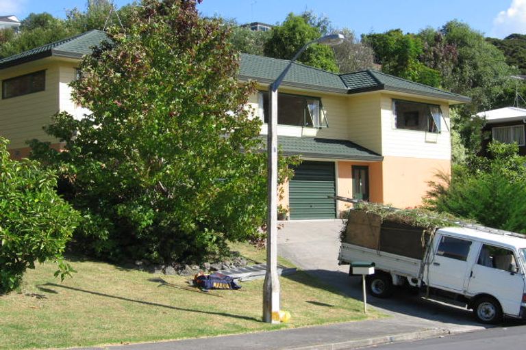 Photo of property in 15 Emlyn Place, Torbay, Auckland, 0630