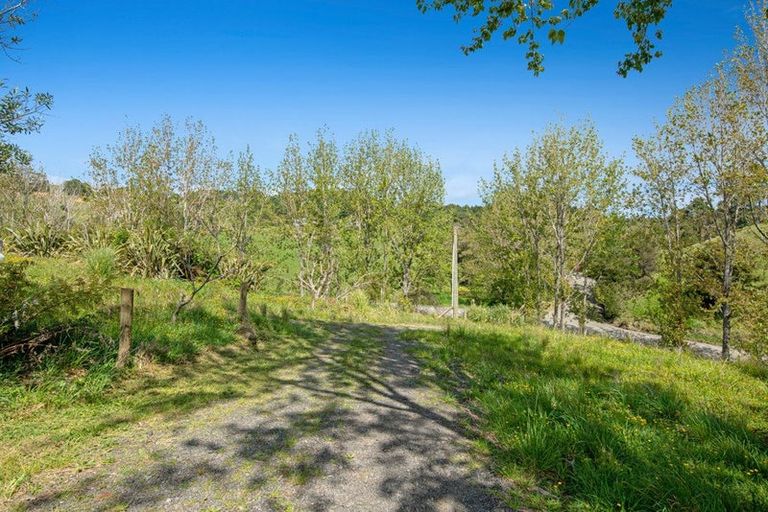 Photo of property in 480 Upper Waiwera Road, Puhoi, Silverdale, 0994