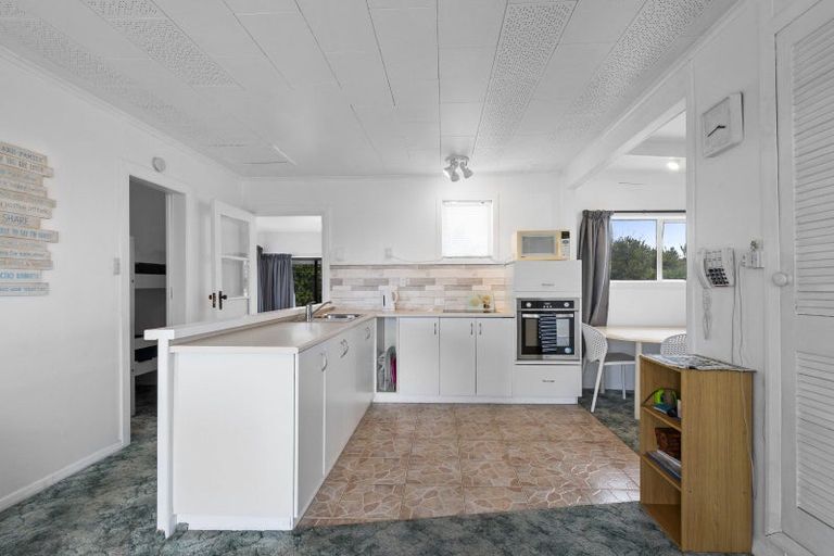 Photo of property in 30 Rapaki Street, Koitiata, Whanganui, 4581