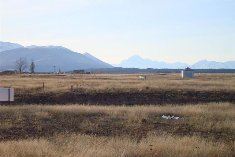 Photo of property in 2 Piper Lane, Beckenham, Christchurch, 8023