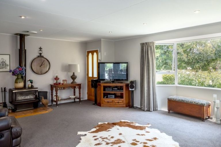 Photo of property in 51 Short Road, Pahiatua, 4982
