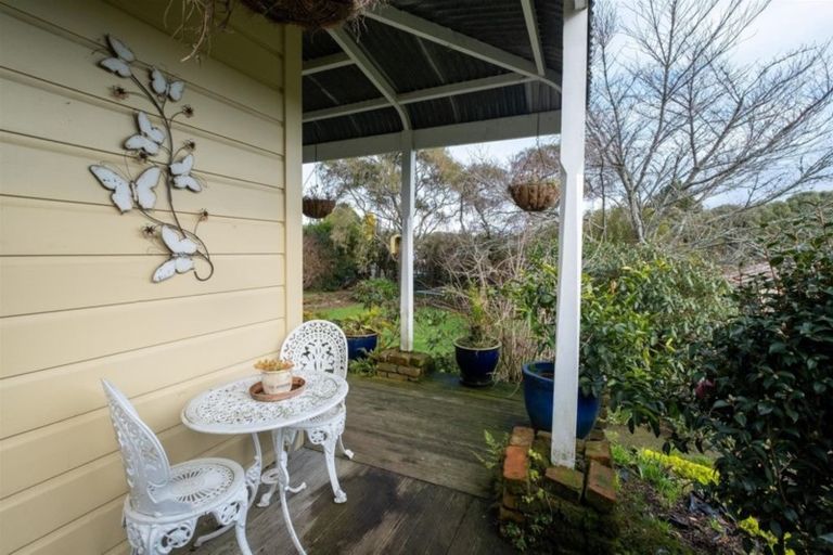 Photo of property in 48 North Street, Eltham, 4322