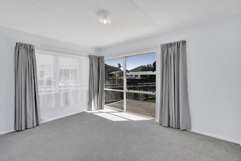 Photo of property in 4 Standish Street, New Plymouth, 4310