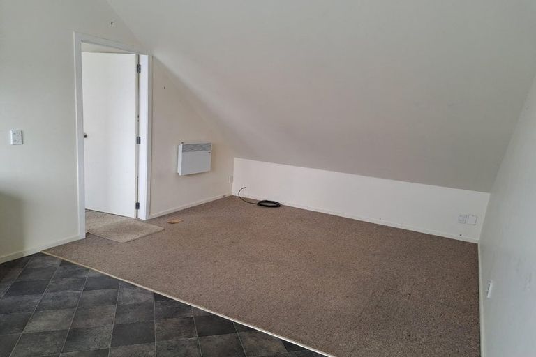 Photo of property in 42 Plunket Avenue, Petone, Lower Hutt, 5012