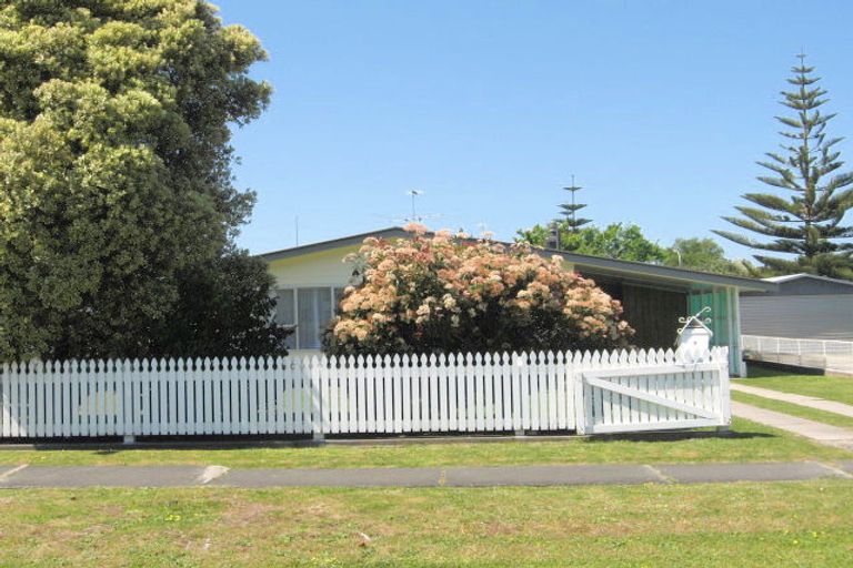Photo of property in 5 Steed Avenue, Te Hapara, Gisborne, 4010