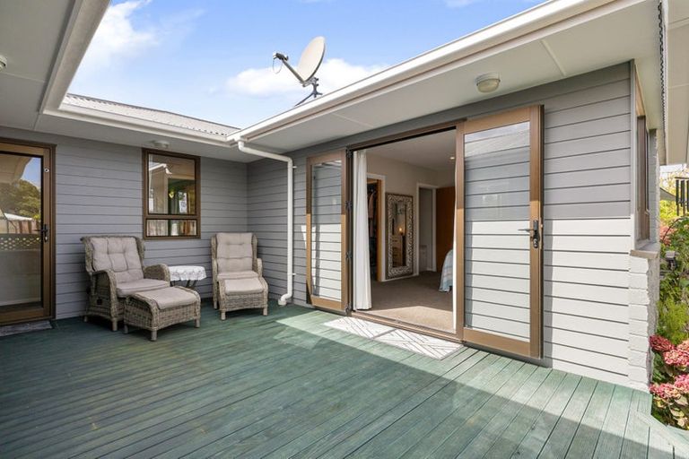 Photo of property in 92 Rowley Avenue, Hoon Hay, Christchurch, 8025