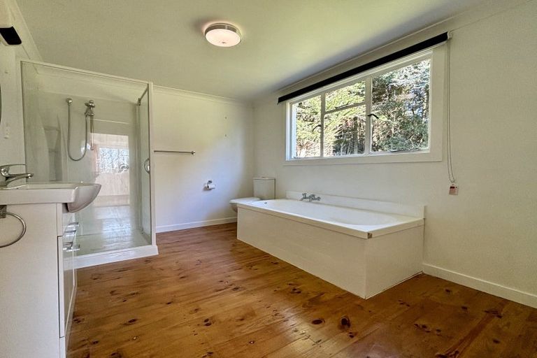 Photo of property in 563 Caroline Valley Road, Caroline, Dipton, 9791