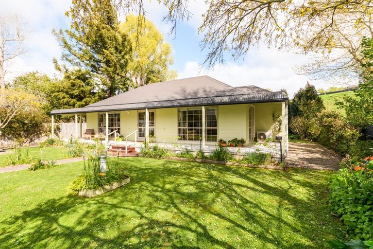 Photo of property in 185 Oxford Street, Ashhurst, 4810