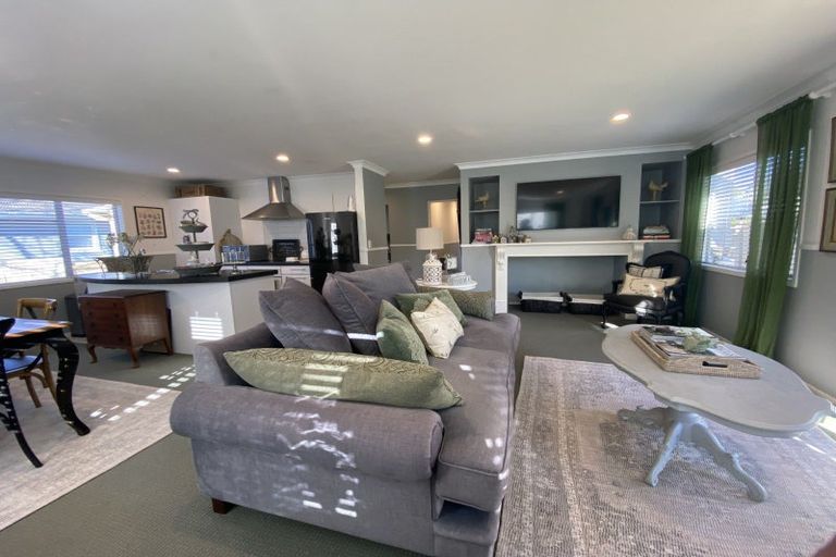 Photo of property in 24b Queen Road, Bellevue, Tauranga, 3110