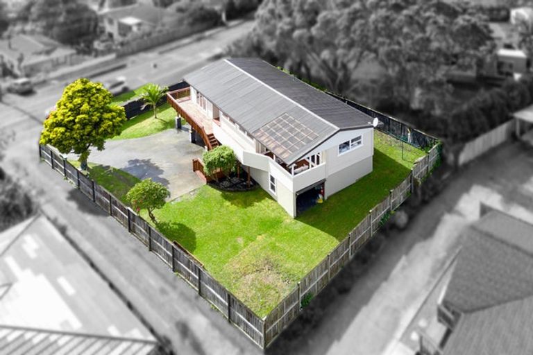 Photo of property in 99 Hetherington Road, Ranui, Auckland, 0612