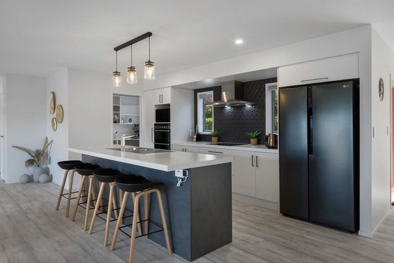 Photo of property in 12 Anatere Rise, Athenree, Katikati, 3177