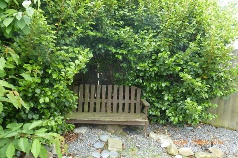 Photo of property in 2/166a Lyttelton Street, Spreydon, Christchurch, 8024