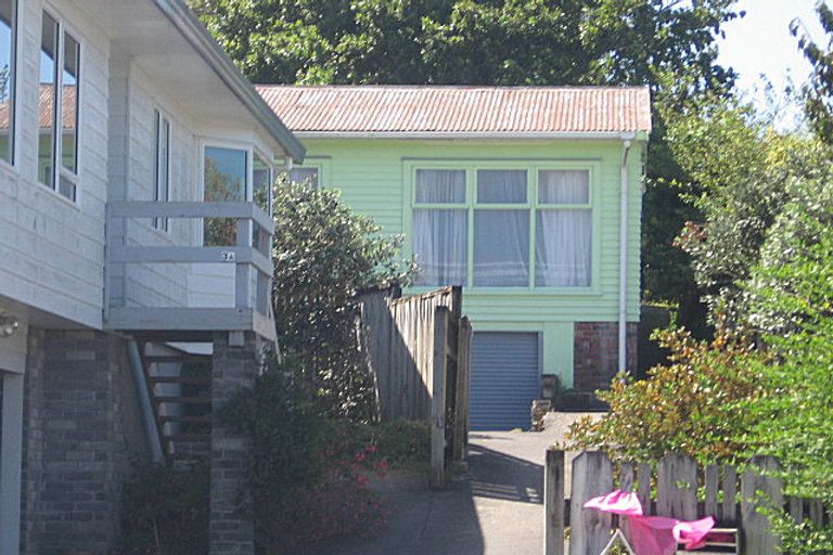 Photo of property in 1/3 Elliott Avenue, Bayview, Auckland, 0629
