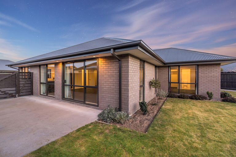 Photo of property in 40 Sterling Crescent, Kaiapoi, 7630