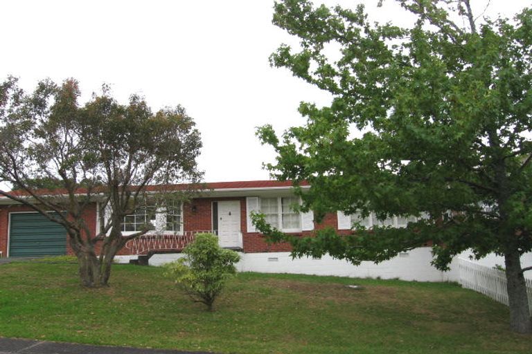 Photo of property in 1/1 Munstead Place, Hillcrest, Auckland, 0627