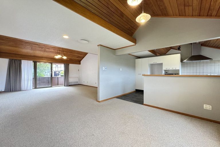 Photo of property in 3b Jasons Place, Churton Park, Wellington, 6037