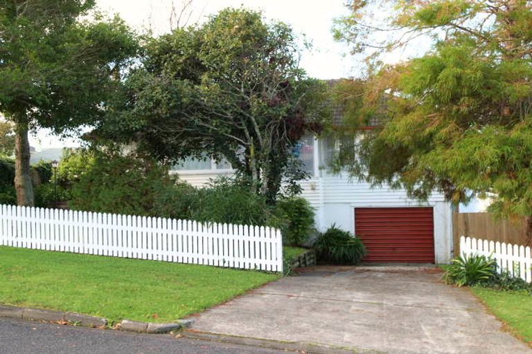 Photo of property in 22 Waterloo Street, Howick, Auckland, 2014