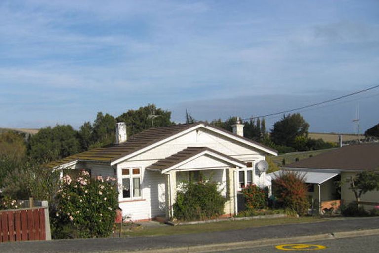 Photo of property in 11 Kelvin Street, South Hill, Oamaru, 9400