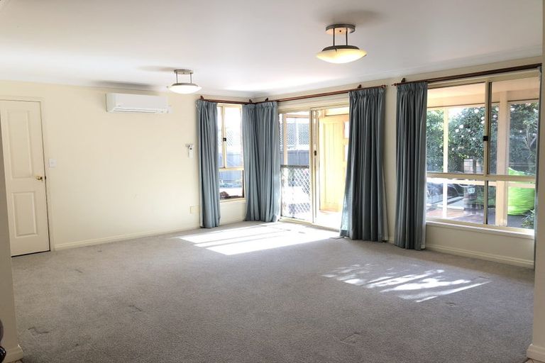 Photo of property in 36 Starlight Cove, Hobsonville, Auckland, 0618