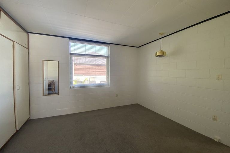 Photo of property in 21 Newbridge Place, Ilam, Christchurch, 8041