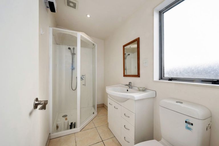 Photo of property in 40c Cunliffe Street, Johnsonville, Wellington, 6037