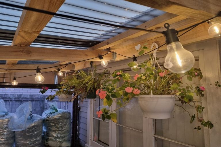 Photo of property in 6a Dennis Road, Papatoetoe, Auckland, 2025