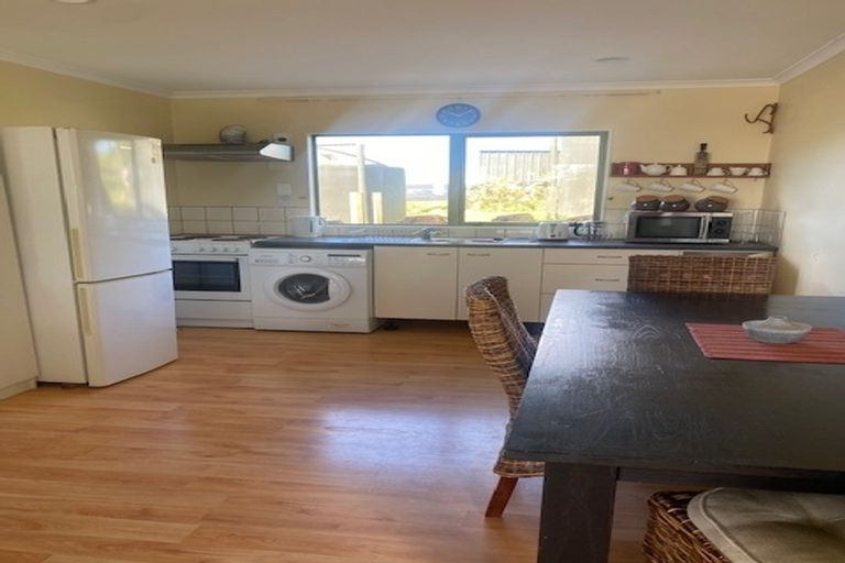 Photo of property in 335b Te Hutewai Road, Raglan, 3296