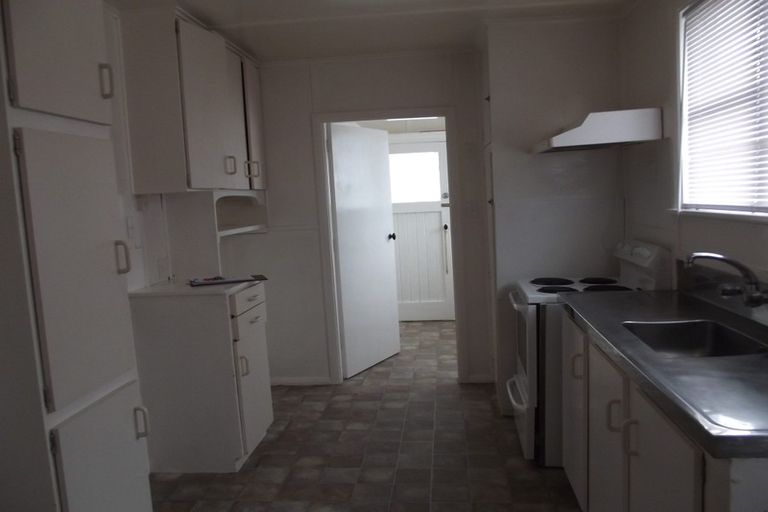 Photo of property in 11 Mcbain Grove, Avalon, Lower Hutt, 5011