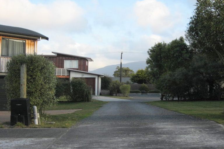Photo of property in 16 Tawiri Place, Kuratau, Turangi, 3381