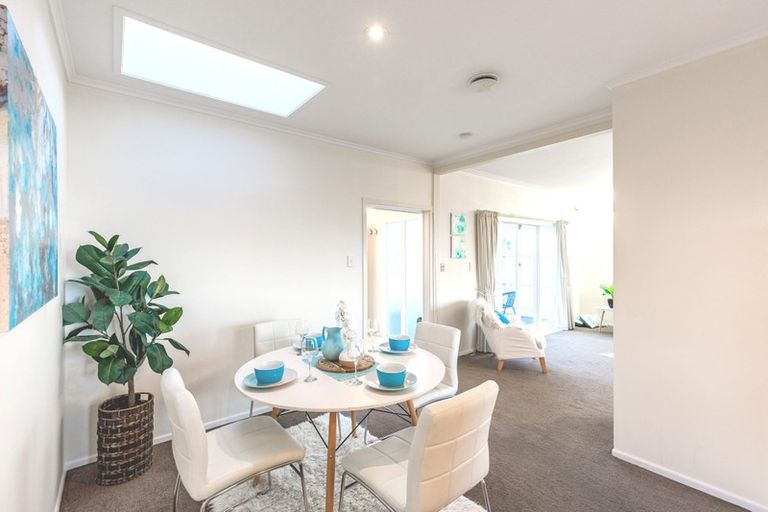 Photo of property in 55 Coronation Road, Hillcrest, Auckland, 0627